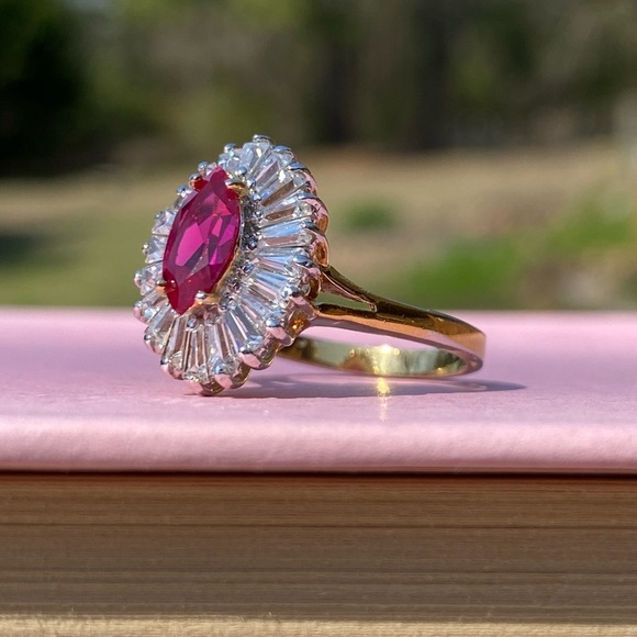 Vintage 18K GE Marquise Baguette Halo Ring Vivid Pink & Clear Stones Size 9 - Picture 4 of 8